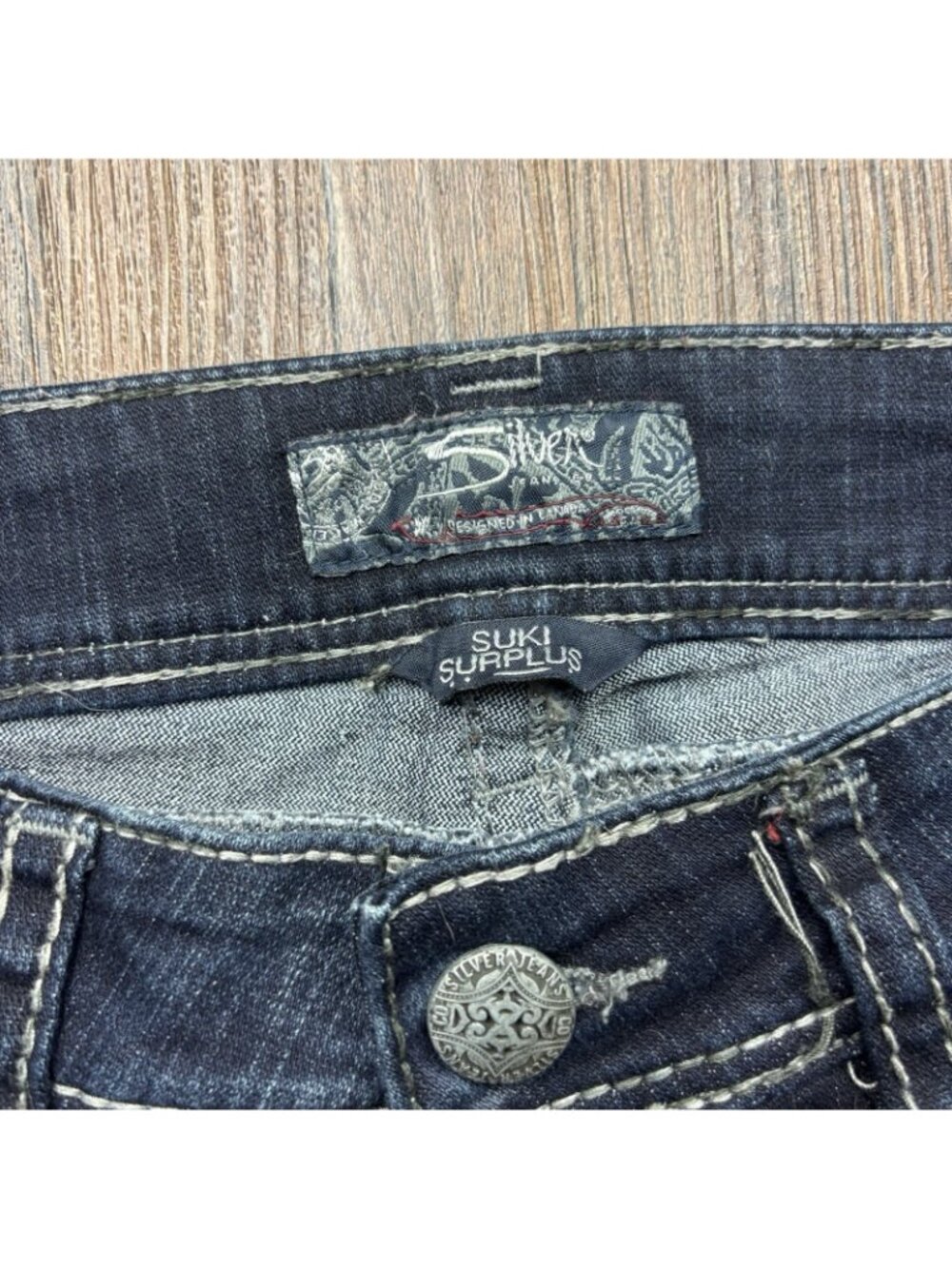 Silver Suki Surplus Bootcut Jeans Distressed Dark Wash Women’s Size W29 L32 - Picture 5 of 12